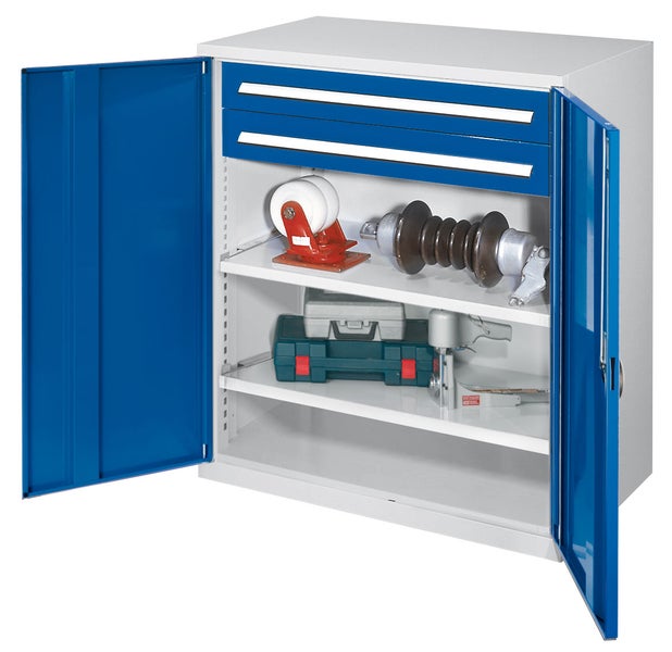 Werkstattschrank mit Werkzeugen und Zubehör
