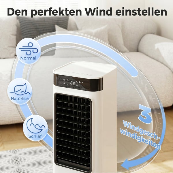 Mobiles Klimagerät im hellen Wohnzimmer mit Grafiken für drei Windgeschwindigkeiten und die Modi Normal, Natürlich und Schlaf.