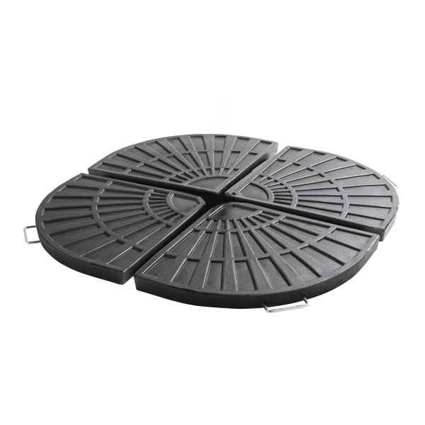 Set aus vier Schirmständergewichten aus schwarzem Kunststoff mit Fächermuster und Metallgriffen für Kreuzfußständer.