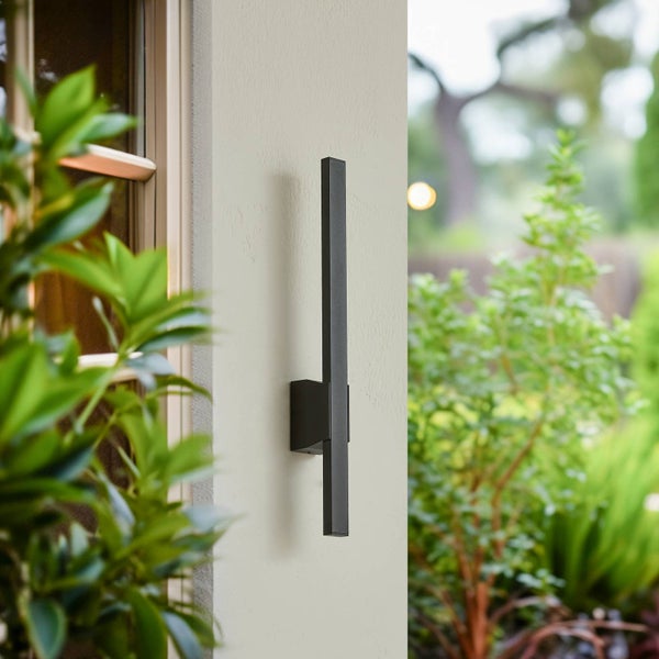 Lindby LED Wandleuchte außen Sakari (spritzwassergeschützt (Modern) in Schwarz aus Aluminium (1 flammig, ) - Außenwandleuchten Wandlampe Led Außenlampe Outdoor für Außenwand/Hauswand