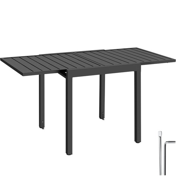 Ausziehbarer Gartentisch aus Metall mit Lattenoberfläche und passendem Montagewerkzeug.