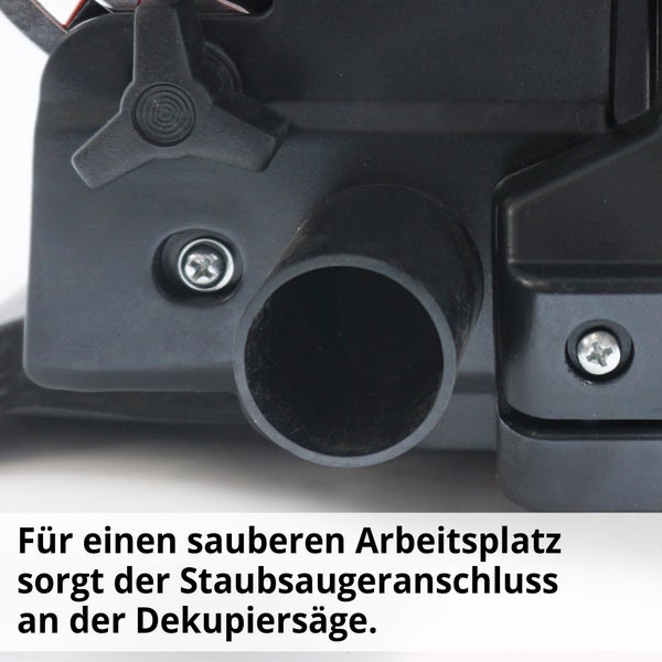 Detailaufnahme einer Dekupiersäge mit Staubsaugeranschluss