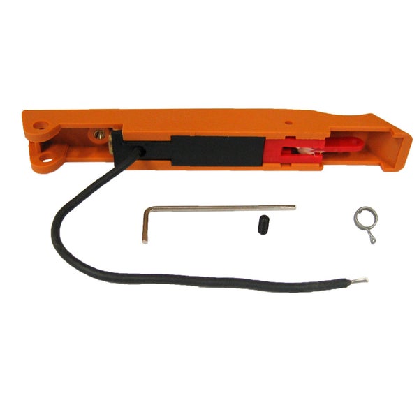 Motorhalter mit einer maximalen Traglast von 1800 kg und einem Sicherungsseil.