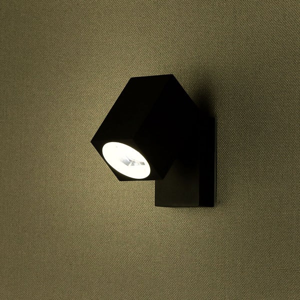 Schwarze Wandleuchte