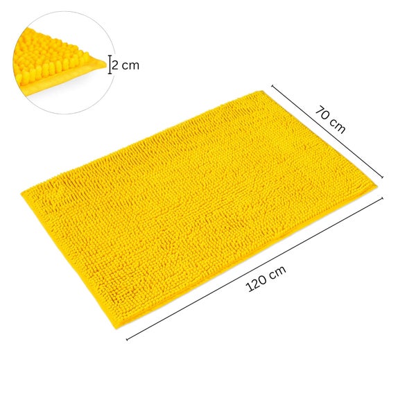 Gelbe Badematte aus Chenille, rechteckig, Maße 120 mal 70 Zentimeter, Höhe 2 Zentimeter.