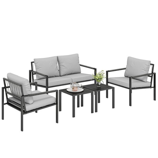 Garten-Lounge-Set mit 2-Sitzer Sofa, 2 Sesseln und 2 Beistelltischen. Metallgestell mit Seilbespannung und grauen Polstern.