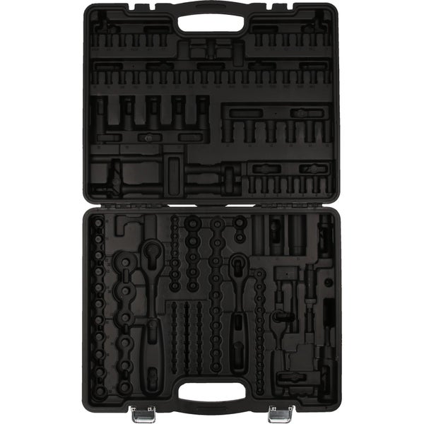 Leerer Werkzeugkoffer aus schwarzem Kunststoff mit Fächern für Steckschlüsselsatz, offen.