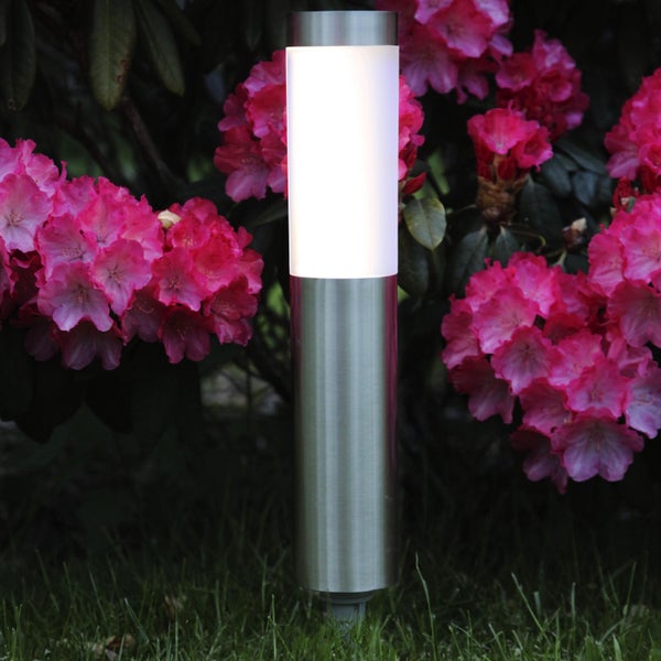 Gartenleuchte aus Edelstahl mit Lichtelement