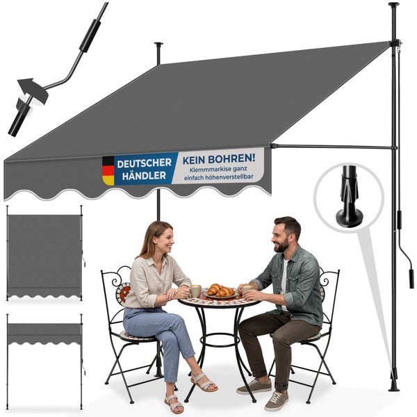 Graue Klemmmarkise ohne Bohren über einer Sitzgruppe mit zwei Personen an einem runden Tisch, inklusive Detailansichten der Kurbel und der Standfüße.