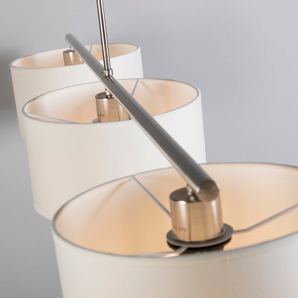 Hängelampe mit drei Schirmen