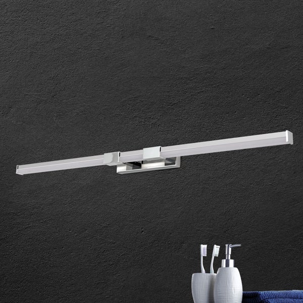 Moderne LED Spiegelleuchte für das Badezimmer aus Metall mit geradlinigem Design zur Wandmontage.