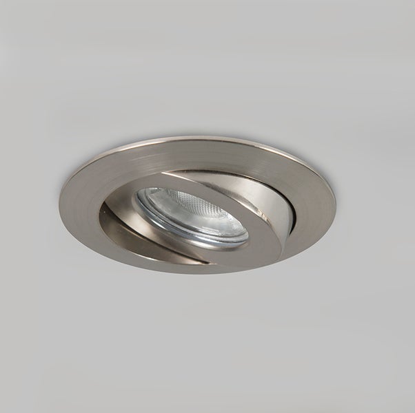Runder schwenkbarer LED Einbaustrahler aus Metall.