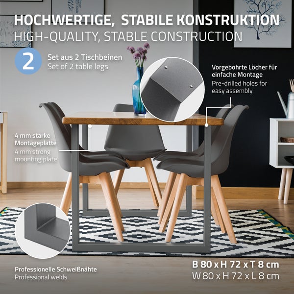 Esstisch mit Holzplatte und Stahlbeinen mit vier Stühlen