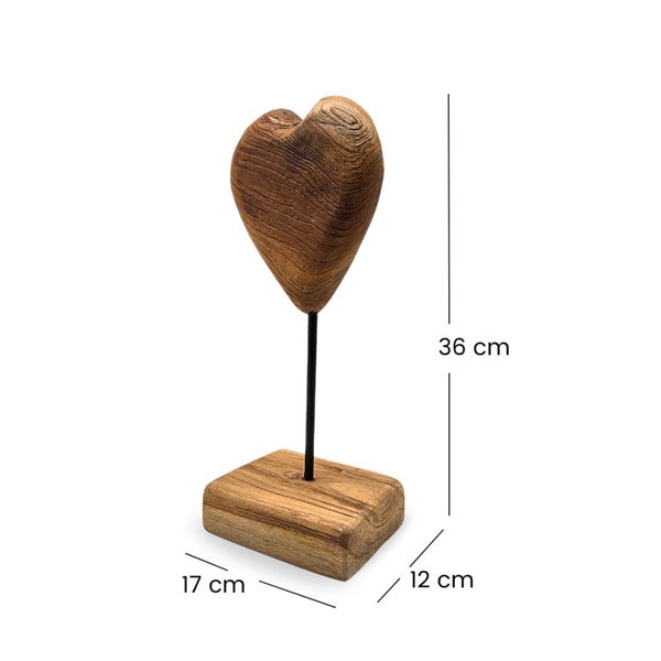 Dekorative Holzherzfigur mit den Maßen 36 cm Höhe, 17 cm Länge und 12 cm Breite