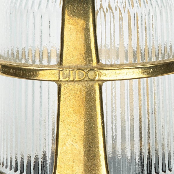 Detail einer Leuchte mit dem Lido Logo