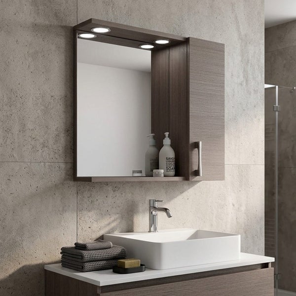 Badezimmerspiegelschrank mit integrierter LED-Beleuchtung und Seitenschrank in Holzoptik über einem Aufsatzwaschbecken aus Keramik.