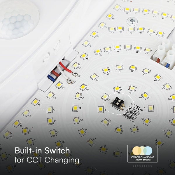 Detailansicht einer LED-Platine mit integriertem Schalter zur Änderung der Farbtemperatur