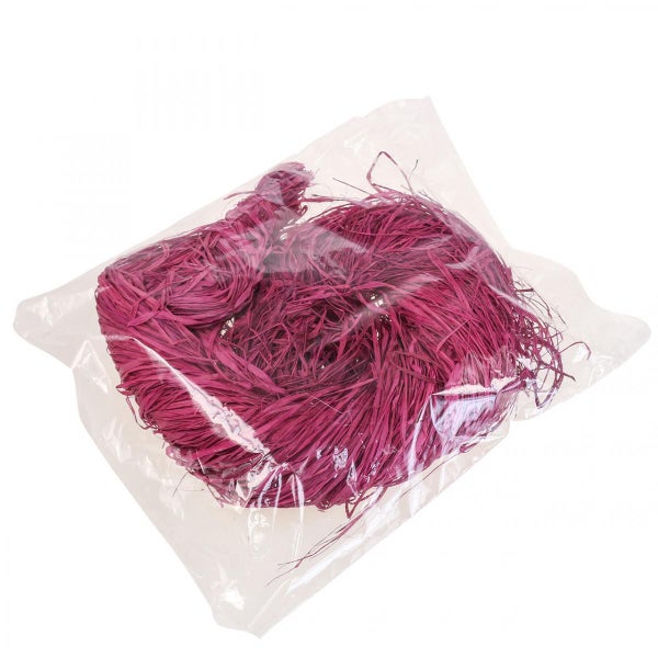 Deko-Bast in Beere verpackt in Klarsichtfolie.