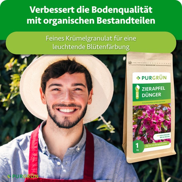 Ein glücklicher Gärtner mit Hut und Purgrün Bio Zierapfel Dünger in einer ein Kilogramm Verpackung für eine leuchtende Blütenfärbung.