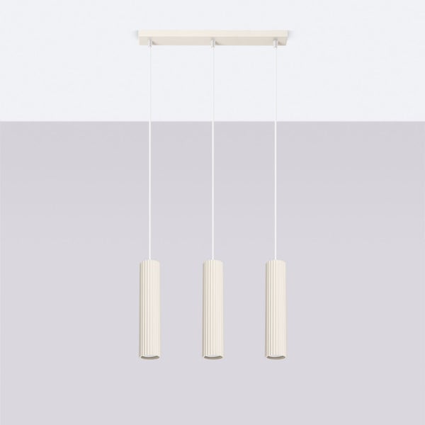 Dreifach-Hängeleuchte mit zylindrischen Lampenschirmen