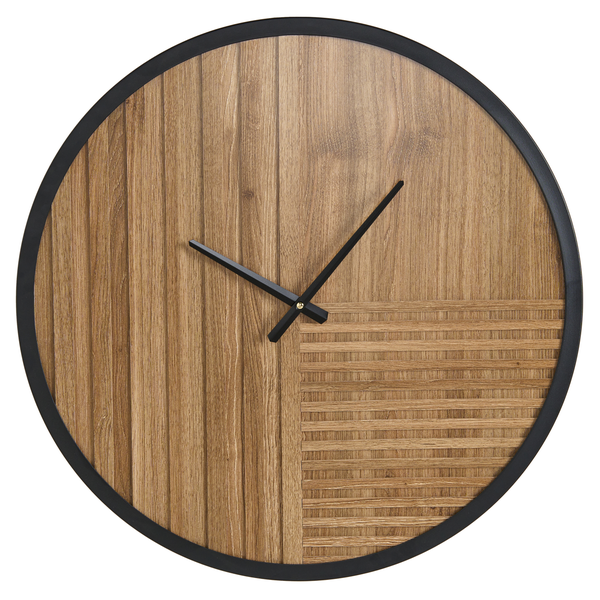 Runde Wanduhr mit Holzoptik und schwarzem Rahmen.