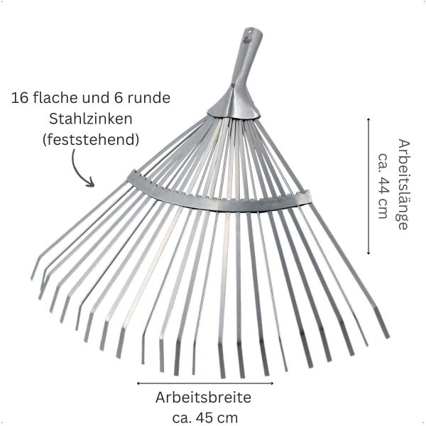 Laubrechen aus Stahl mit 16 flachen und 6 runden feststehenden Zinken, Arbeitsbreite circa 45 Zentimeter, Arbeitslänge circa 44 Zentimeter.