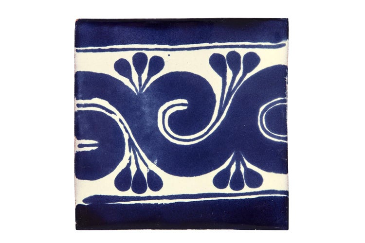 Keramikfliesen mit blauem Blumenmuster für Wand und Boden