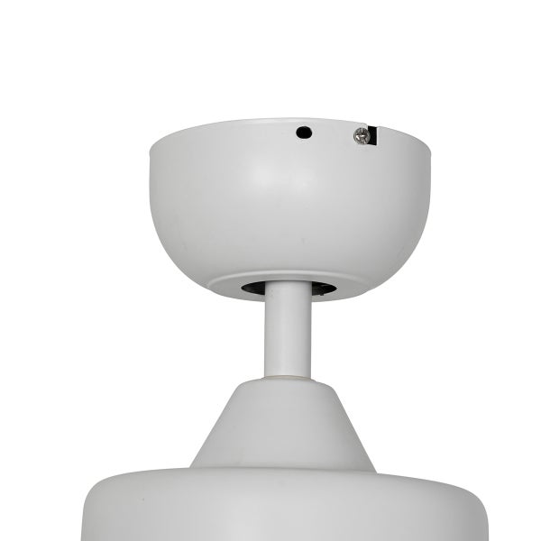 Weiße Deckenventilator-Halterung mit Baldachin und Verbindungsstange aus Metall.