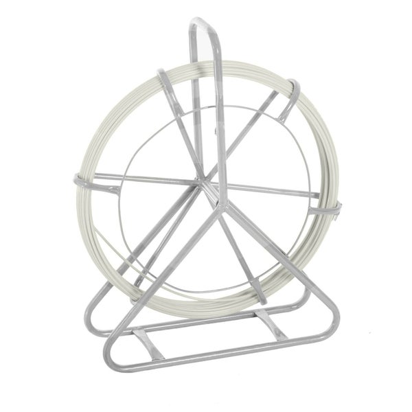 Einziehhilfe aus Kunststoff auf einer Metallhaspel für die Kabelverlegung in Leerrohren.