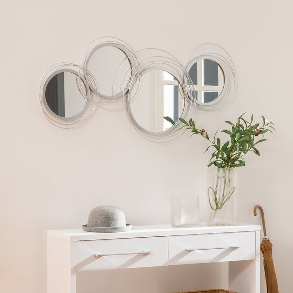 HOMCOM 4er Set Spiegel für Wanddekoration, Wanddekoration mit 4 runden Spiegeln, Wohnzimmerdeko, Wandspiegel, Flurspiegel, Wandkunstwerk für Wohnzimmer, Schlafzimmer, Metall, Silber