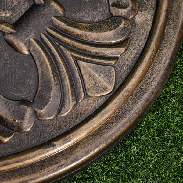 Nickende Glockenblume im Garten