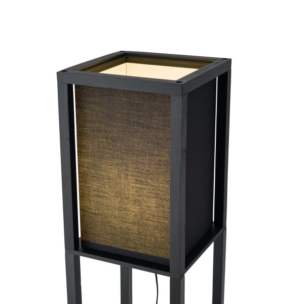 Stehlampe mit rechteckigem Stoffschirm und Holzrahmen