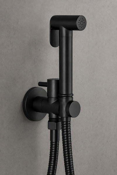 Wand-Bidetbrause-Set mit integriertem Absperrventil und Brauseschlauch für die Wandmontage