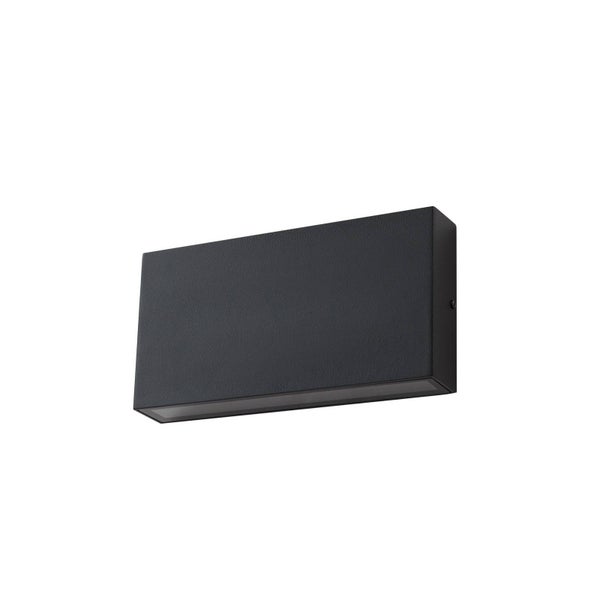Rechteckige Außenwandleuchte in Schwarz mit strukturierter Oberfläche.