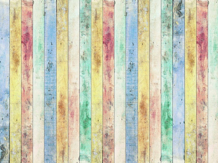 Hölzerne Bretterwand mit Farbresten