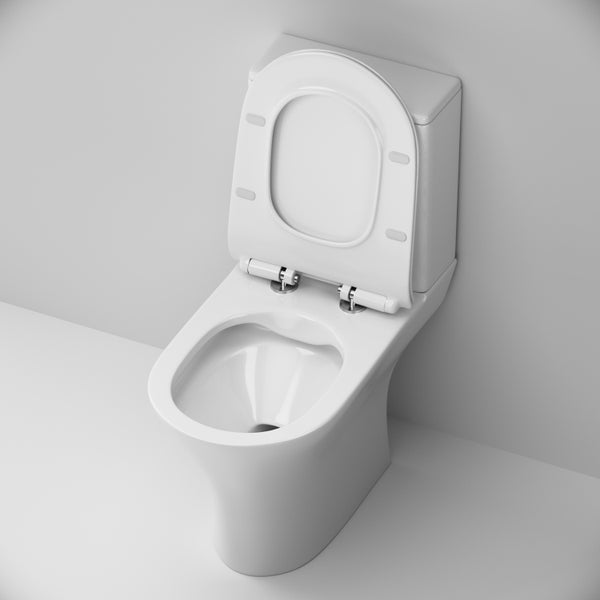 Standtoilette mit offenem Toilettensitz