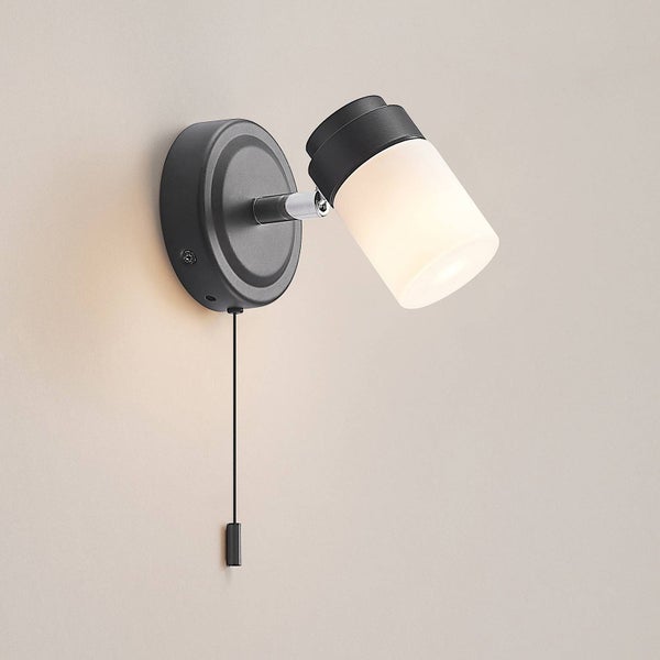 Wandleuchte mit Zugschalter