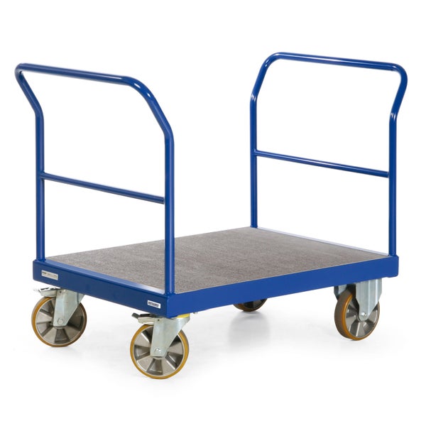 Blauer Plattformwagen mit zwei Schiebebügeln und vier Lenkrollen