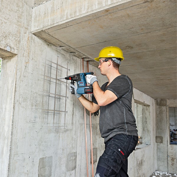 Bosch Akku-Bohrhammer GBH 18V-26 F / 1x 6,0 Ah Akku