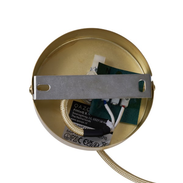 Innenansicht einer Lampenaufhängung mit Kabeln und Befestigungselementen