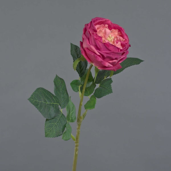 Künstliche Rose mit pinker Blüte, grünem Stiel und Blättern.