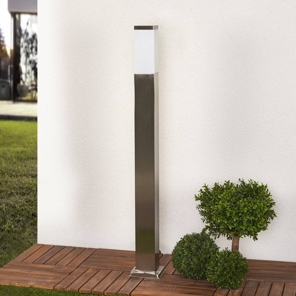 Lindby Lorian (spritzwassergeschützt (Modern) in Alu aus Edelstahl (1 flammig, E27)