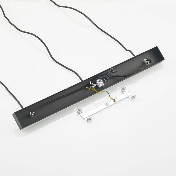 Deckenleuchte, offen, mit Kabeln und Montagehalterung