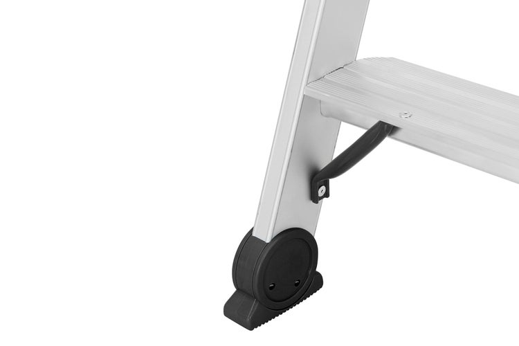 Detailansicht einer Aluminiumleiter mit Sicherheitsfuß