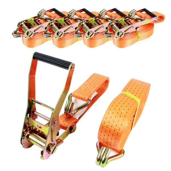 Set von vier Spanngurten mit Ratsche und Spitzhaken zur Ladungssicherung aus robustem Gewebe.