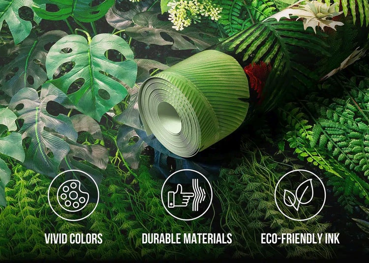Tapete mit tropischem Blattmuster, langlebige Materialien, umweltfreundliche Tinte und lebendige Farben.