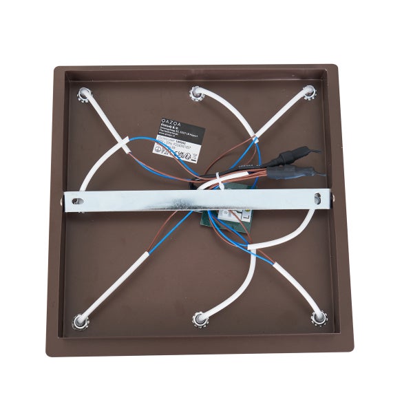 Innenansicht einer quadratischen Deckenleuchte mit Verkabelung und Montagehalterung