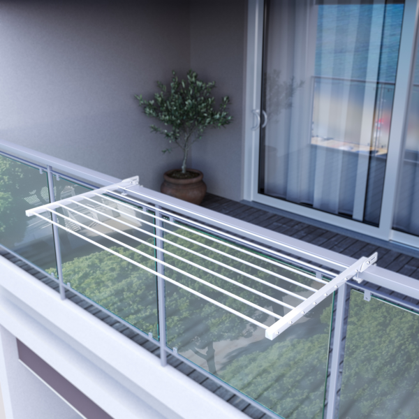 Wäscheständer zur Geländermontage auf einem Balkon.