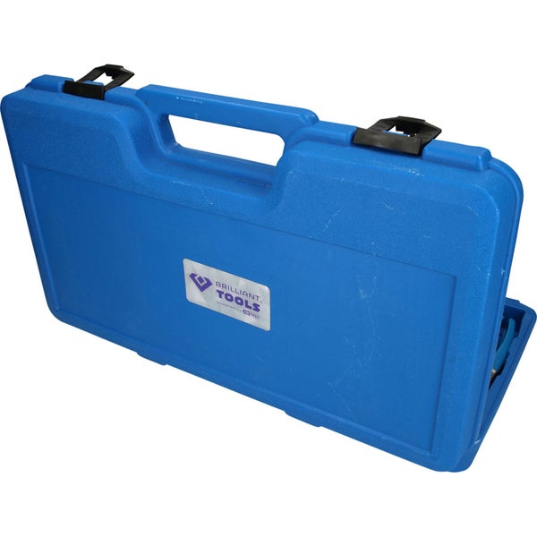 9-teiliges Schlauchschellen Zangen Set in einem blauen Koffer mit einer Zange in Anwendung