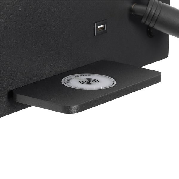 Detailaufnahme einer Ladestation mit USB-Anschluss